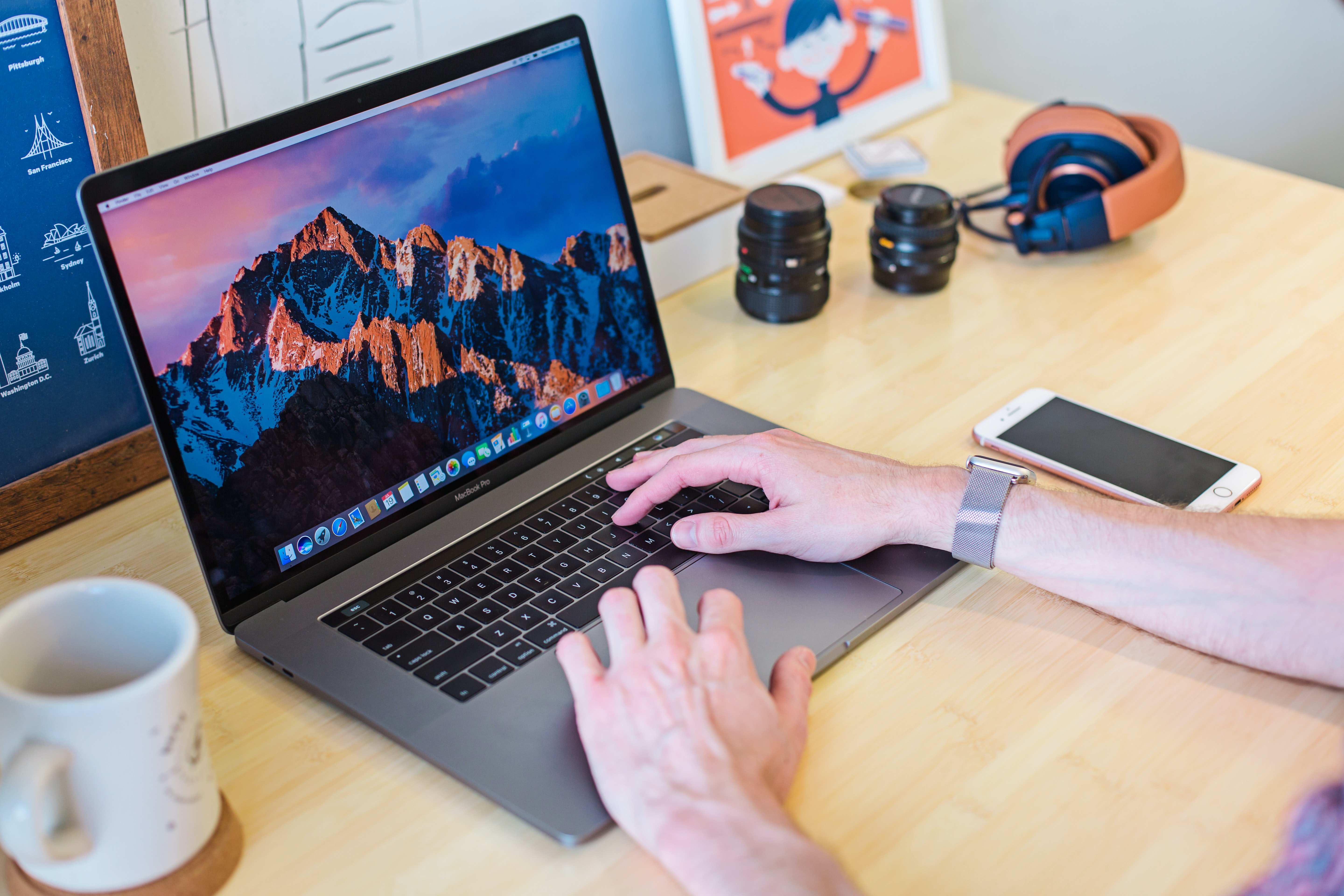 Perbedaan MacBook Pro dan MacBook Air